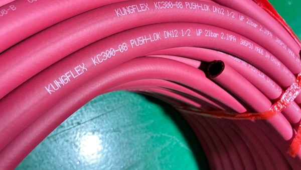 KUNGFLEX KC300-08 PUSH-LOK DN12 1/2 免扣压软管 红色